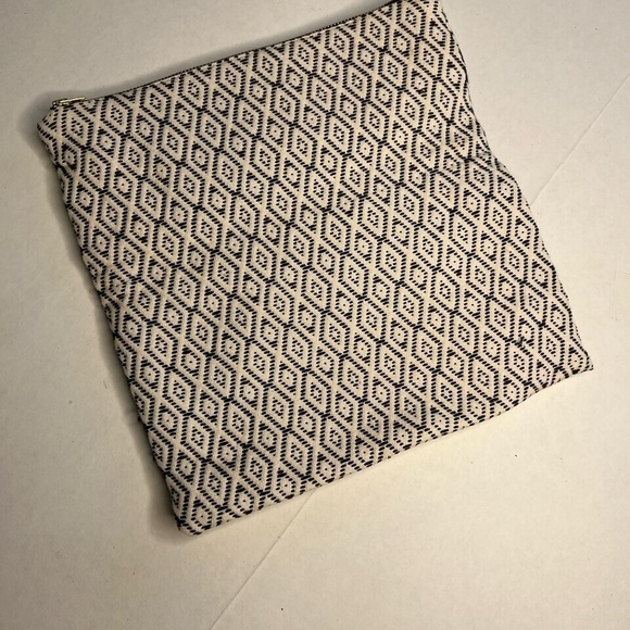 Tribe Alive Foldover Clutch Atitlan Brocade - NWOT - Picture 2 of 6